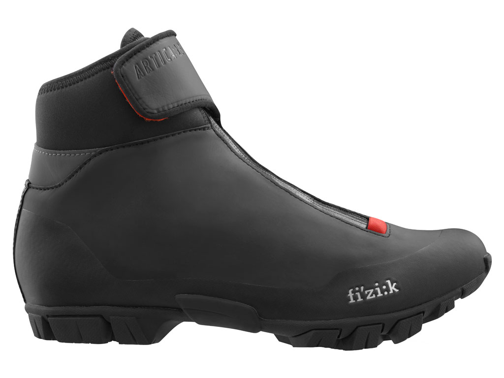 Fizik Artica X5 2019 Black/black 45 Fizik Artica X5 2019 Black/black 45